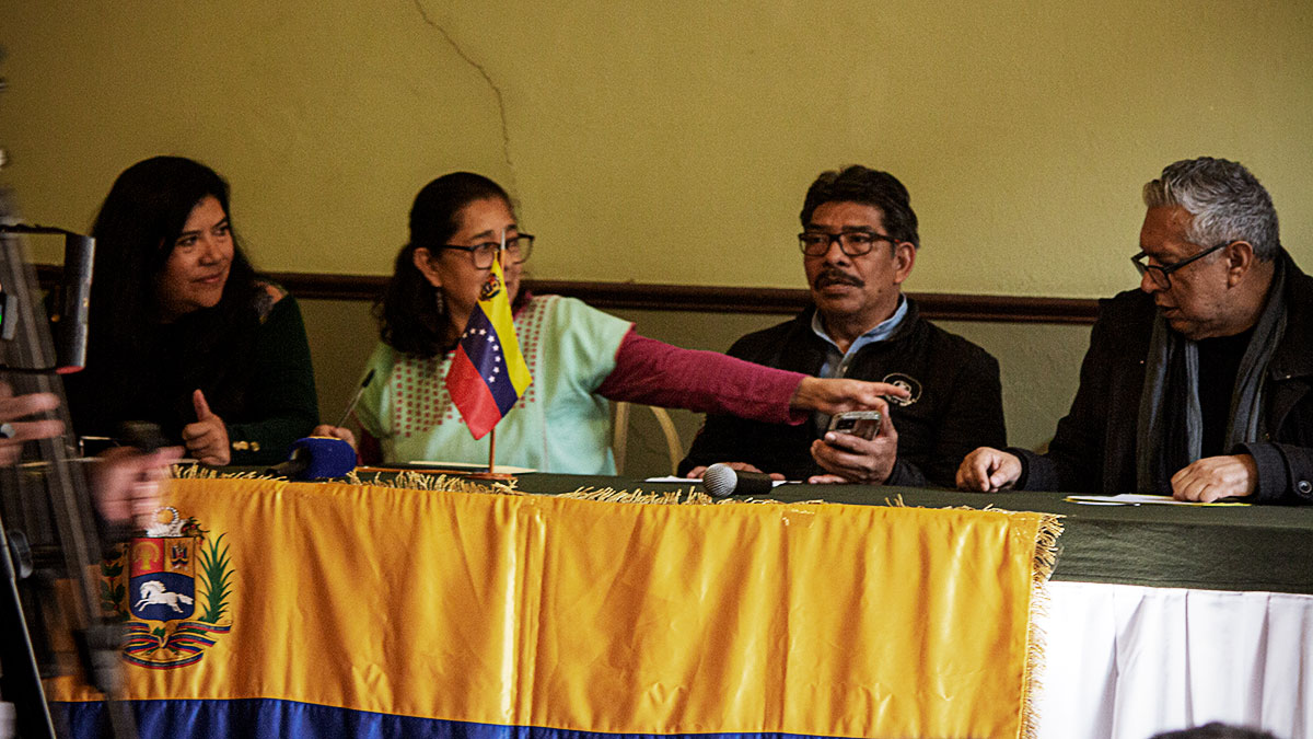 Marchar contra el imperialismo con el partido en el poder: la contradicción de Morena ante Venezuela