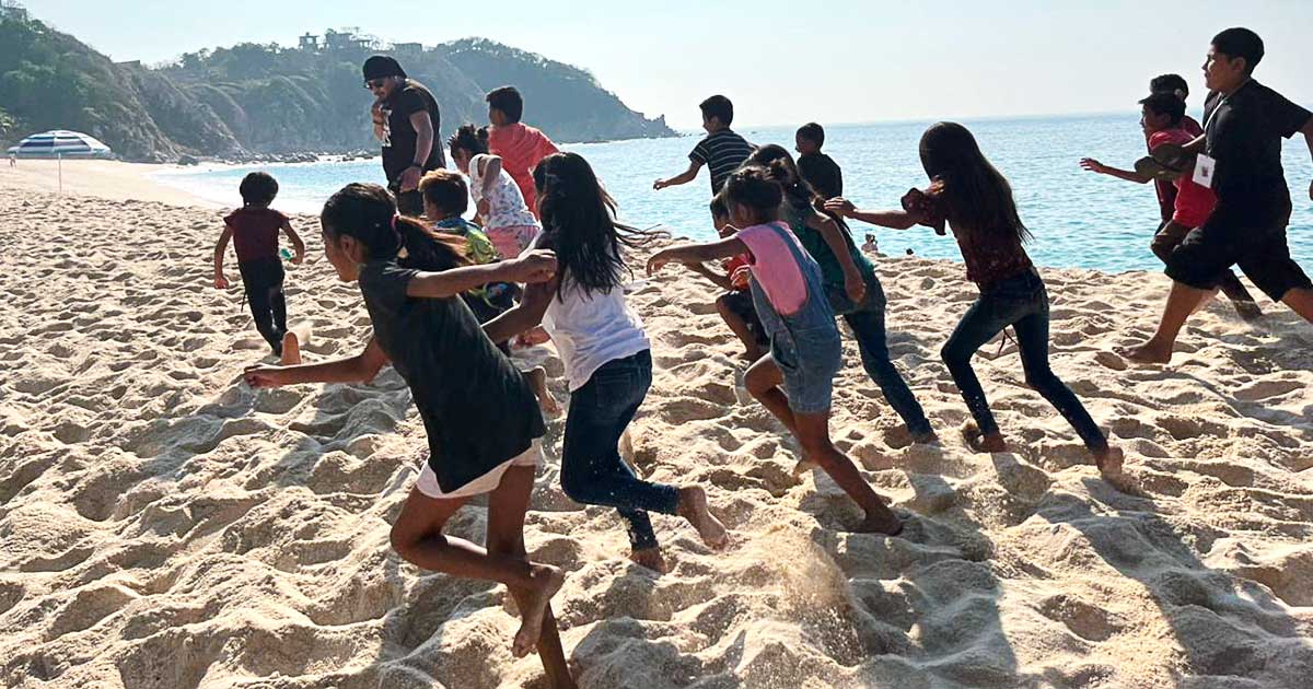 Encuentro Cultural en Playa Salchi bajo amenazas